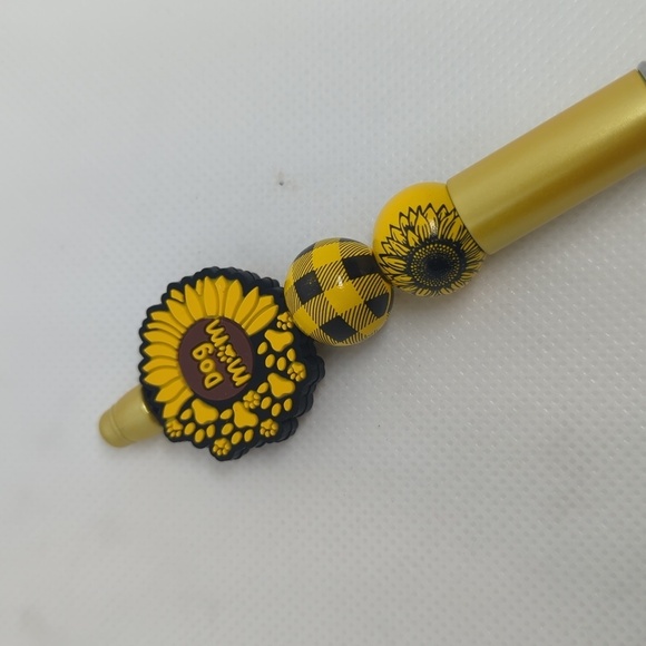 1 Dog Mom Custom Pen - Orange - Picture 4 of 6